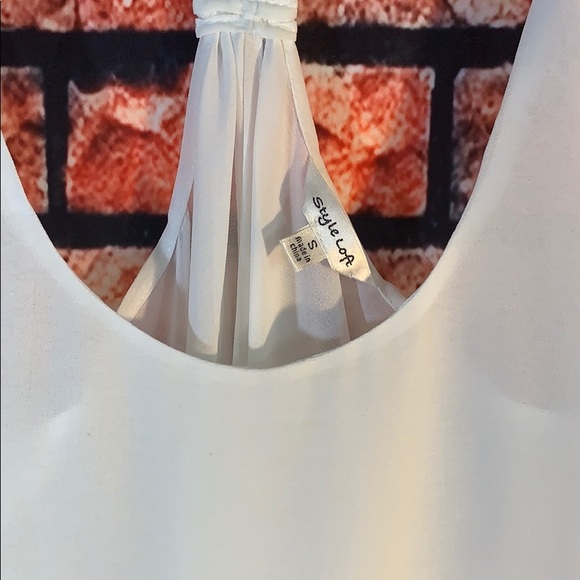 Style Loft Racerback - Picture 2 of 7